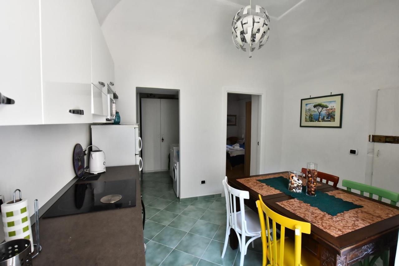 Chiostro 2.0 Apartment อามาลฟี ภายนอก รูปภาพ
